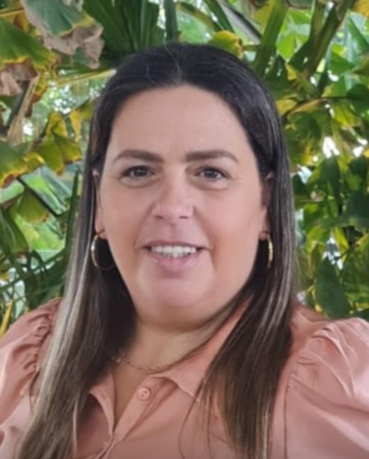 סאלי שושנה - מורה בסדנה